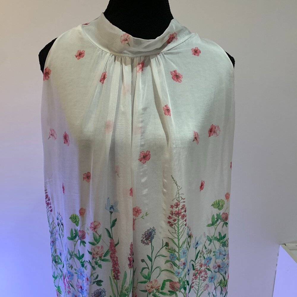 Sleeveless Print Top